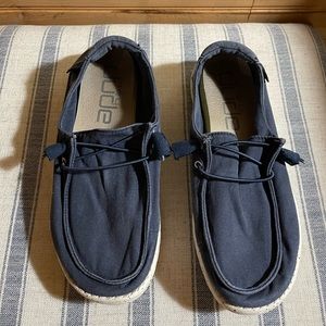 Hey Dude shoes